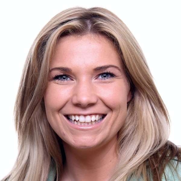 Headshot of a smiling woman