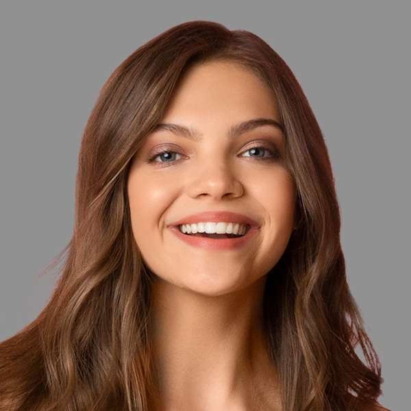 Headshot of a smiling woman