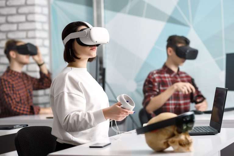 VR and AR for Employee Training How Does It Compare