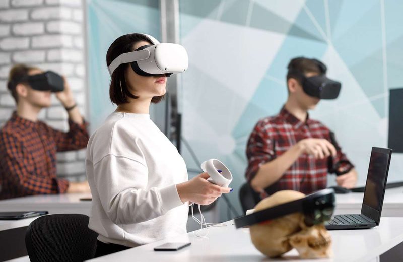 VR and AR for Employee Training How Does It Compare
