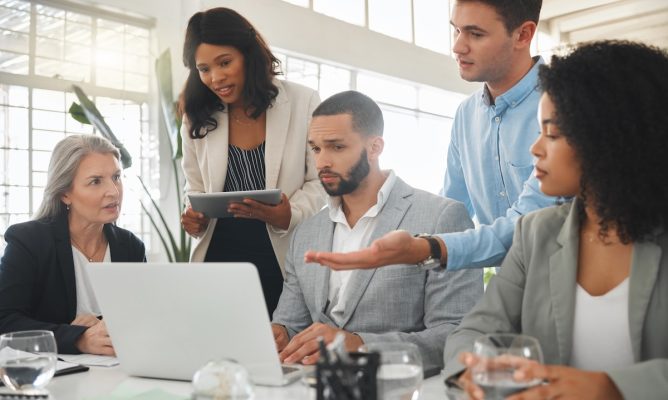 Leader working with their team